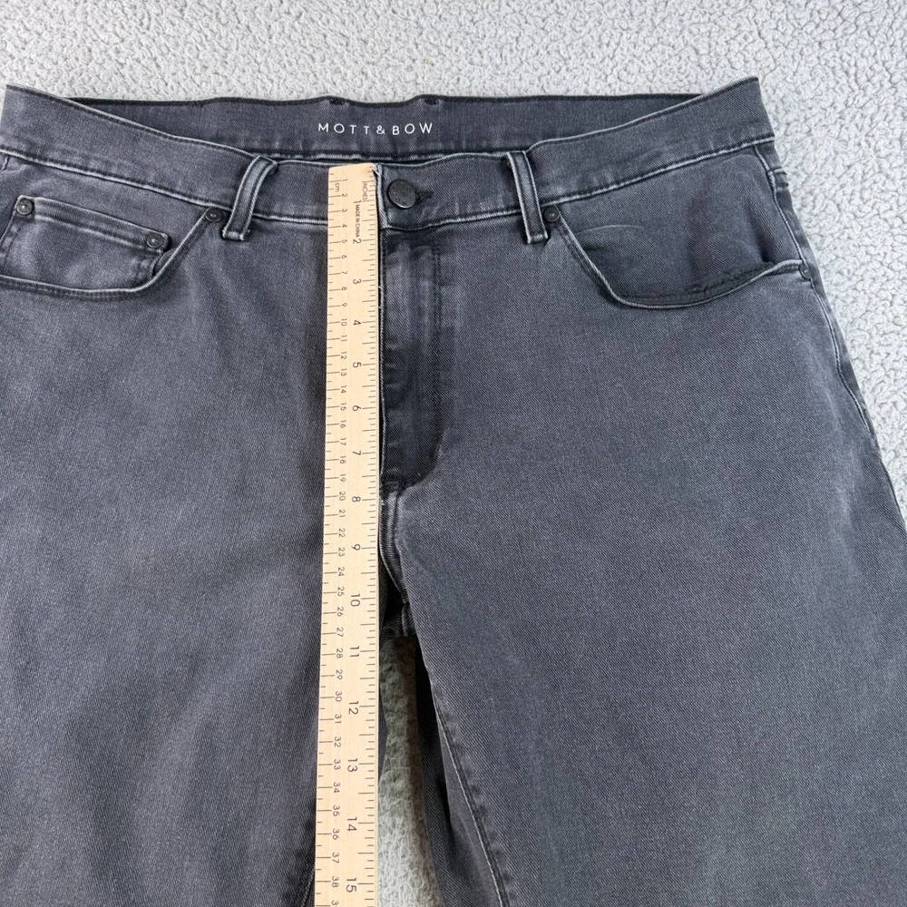 Mott & Bow Jeans Mens 36x32 Gray Straight Fit Faded Dark Wash Denim Pants